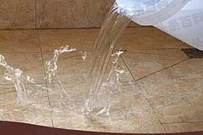 岷县漏水维修 免砸砖防水材料该如何施工